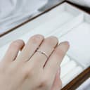 Nhẫn nơ nhỏ đính đá - ảnh 1